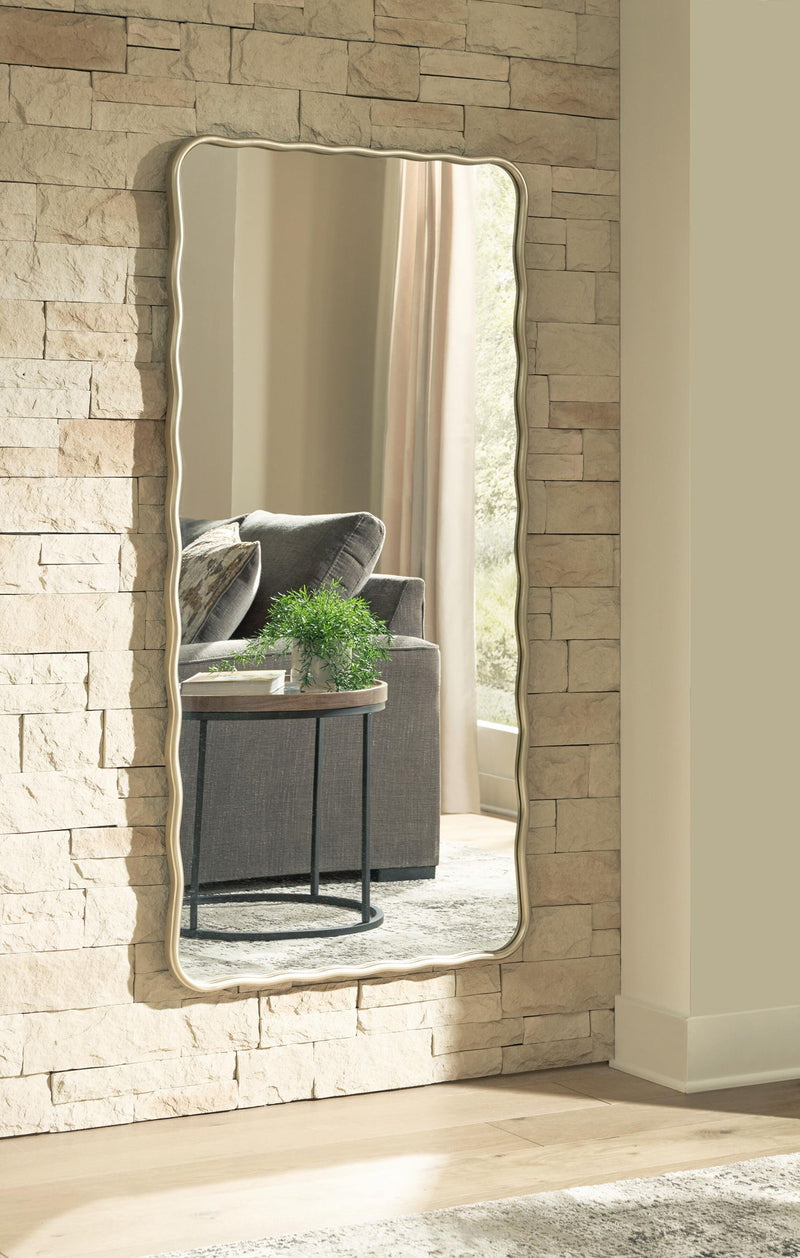 Brenthill accent mirror in gold wavy frame with rounded corners, wall-mounted