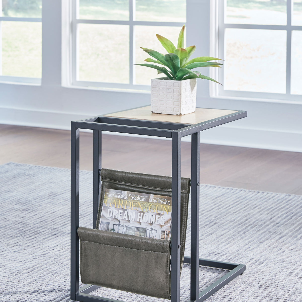 Freslowe - Light Brown / Black - Chair Side End Table with Magazine Basket