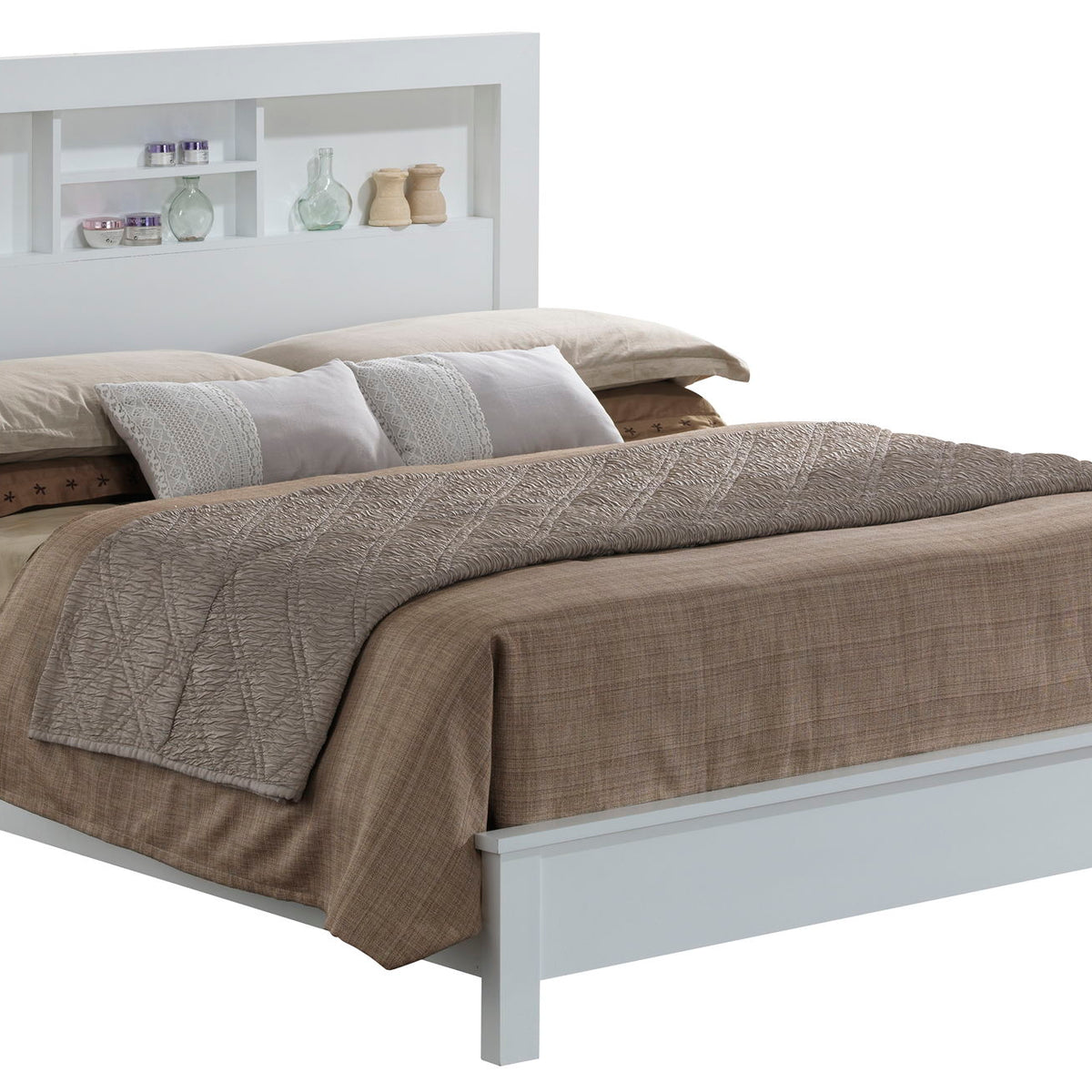 Bed With Transitional Design Stylish