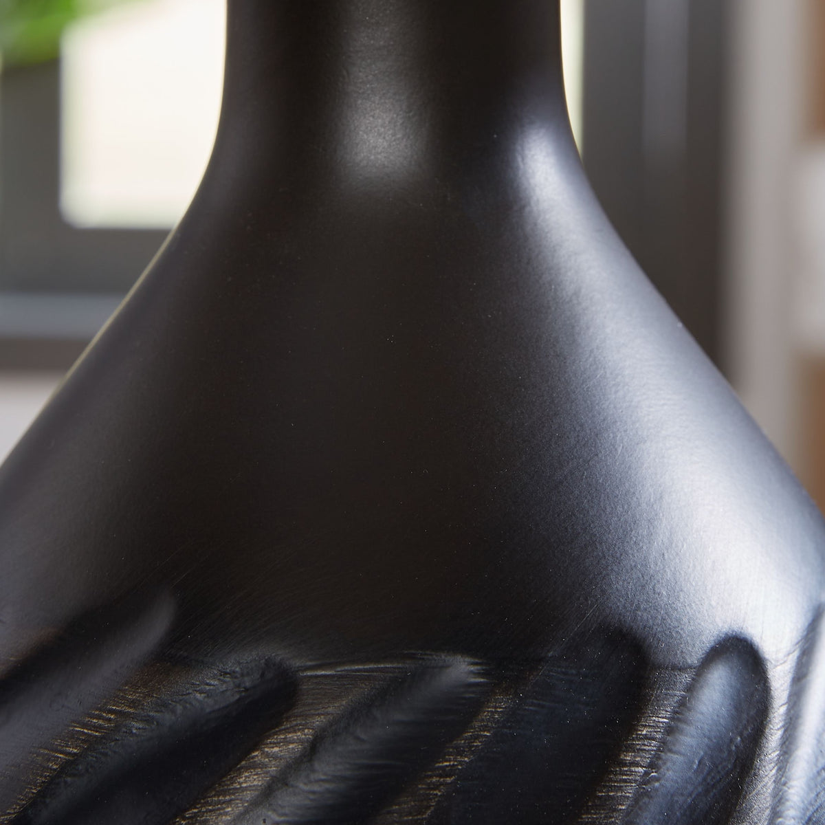Garinton - Ceramic Table Lamp