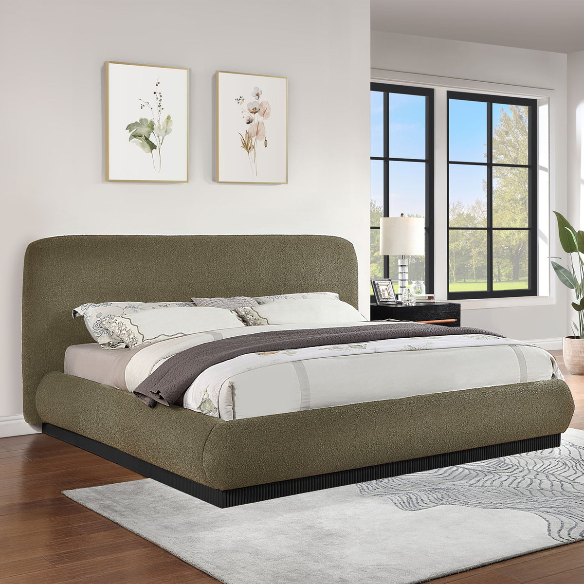 Rigby - Bed With Black Base
