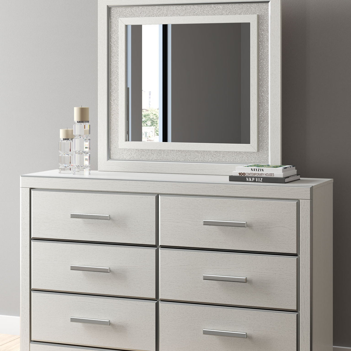 Zuraleus - Six Drawer Dresser