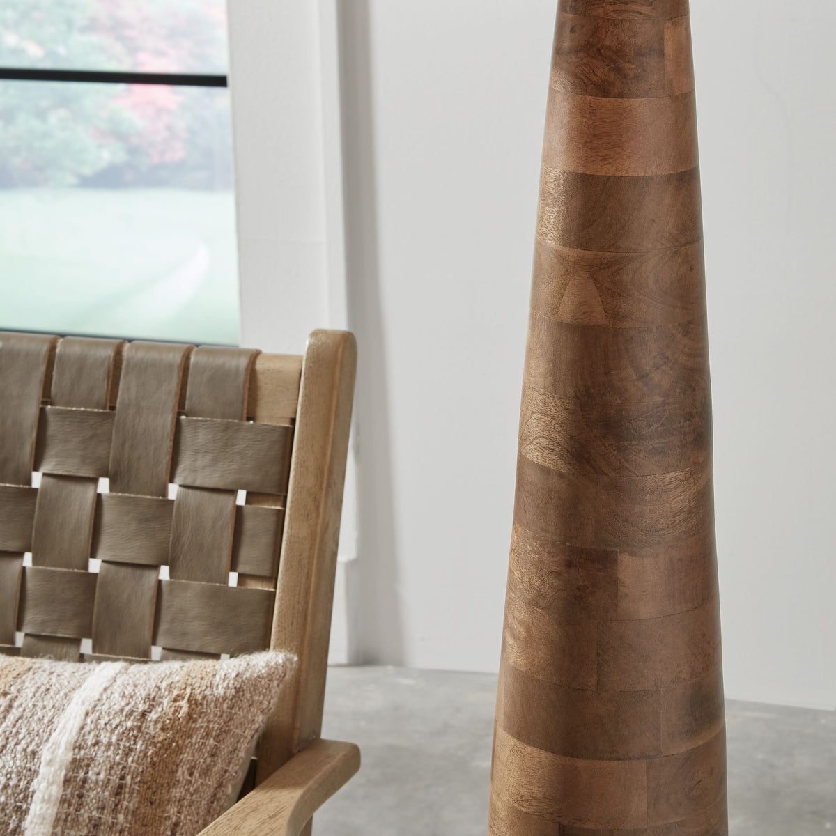 Danset - Wood Lamp