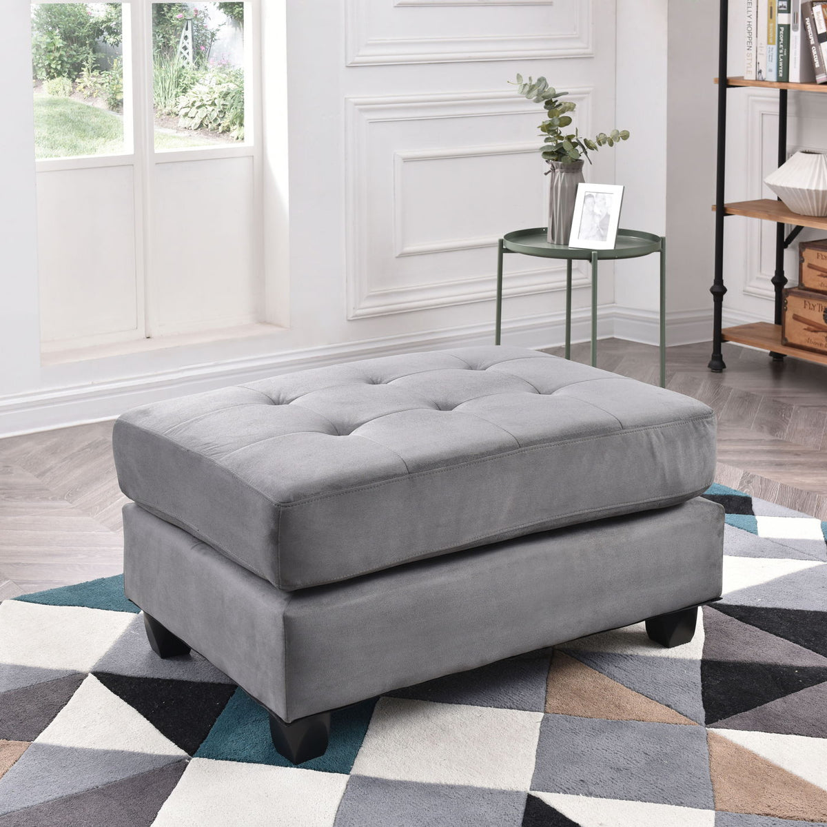 Chic Contemporary Ottoman