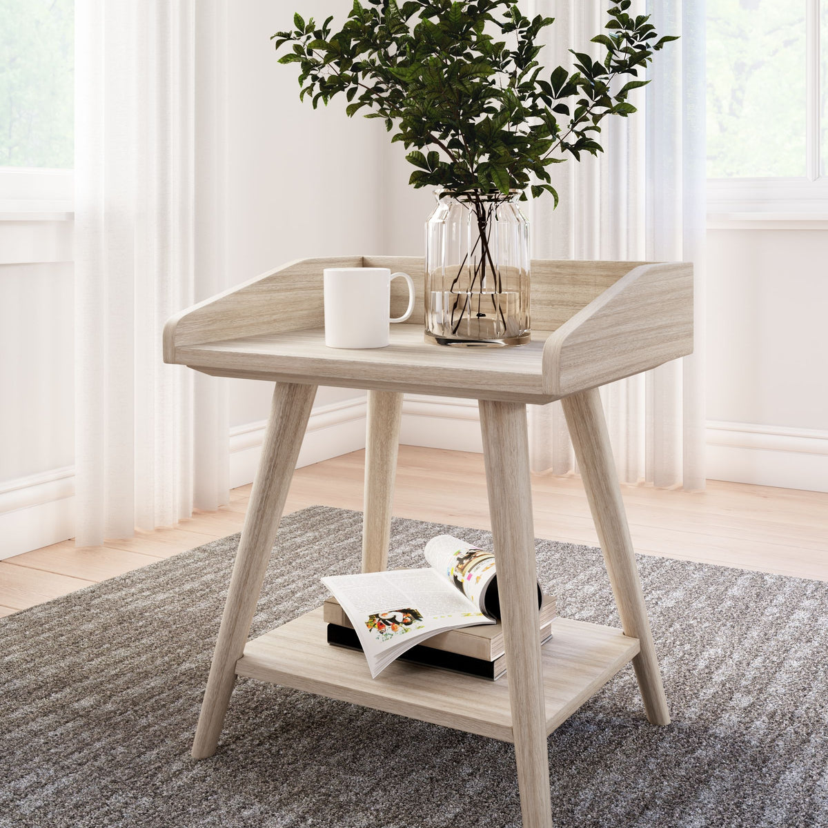 Blariden - Accent Table