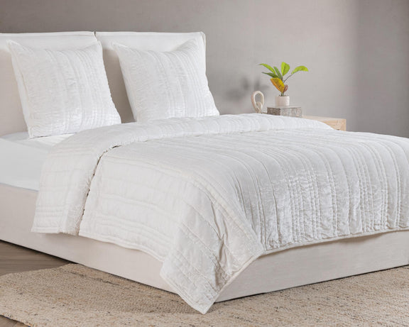 Ivory decorative sham pillow with textured stitch detail