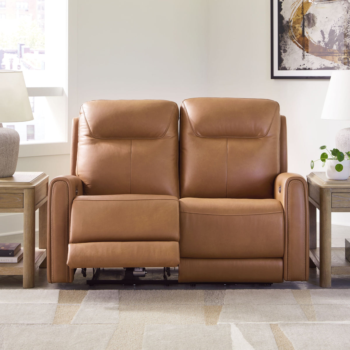 Tryanny - Butterscotch - Power Reclining Loveseat/ Adj Headrest