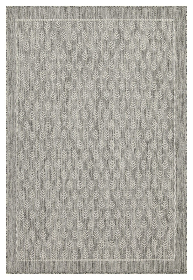 Indoor/outdoor polypropylene area rug, gray with repeating chevron pattern and fringe edge
