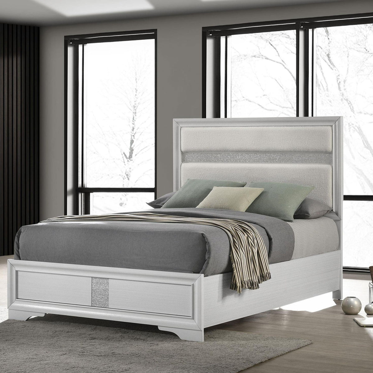 Miranda 54-inch Upholstered Queen Panel Bed White