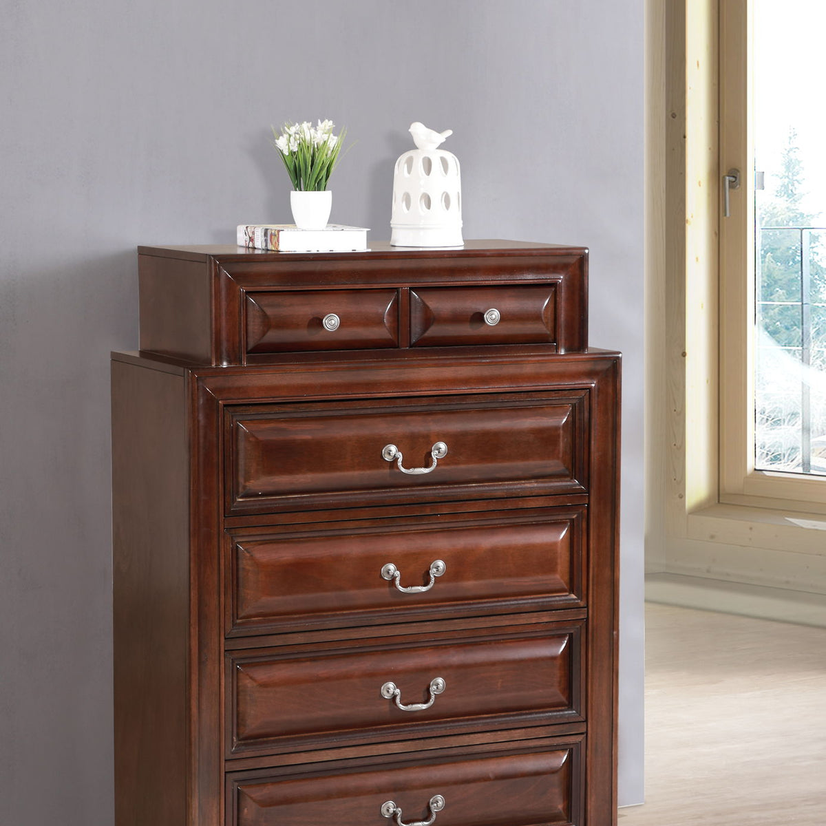 LaVita - Chest