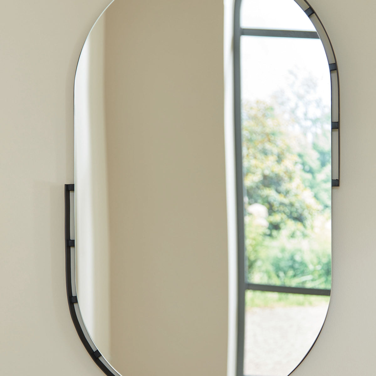 Valkings - Black - Accent Mirror