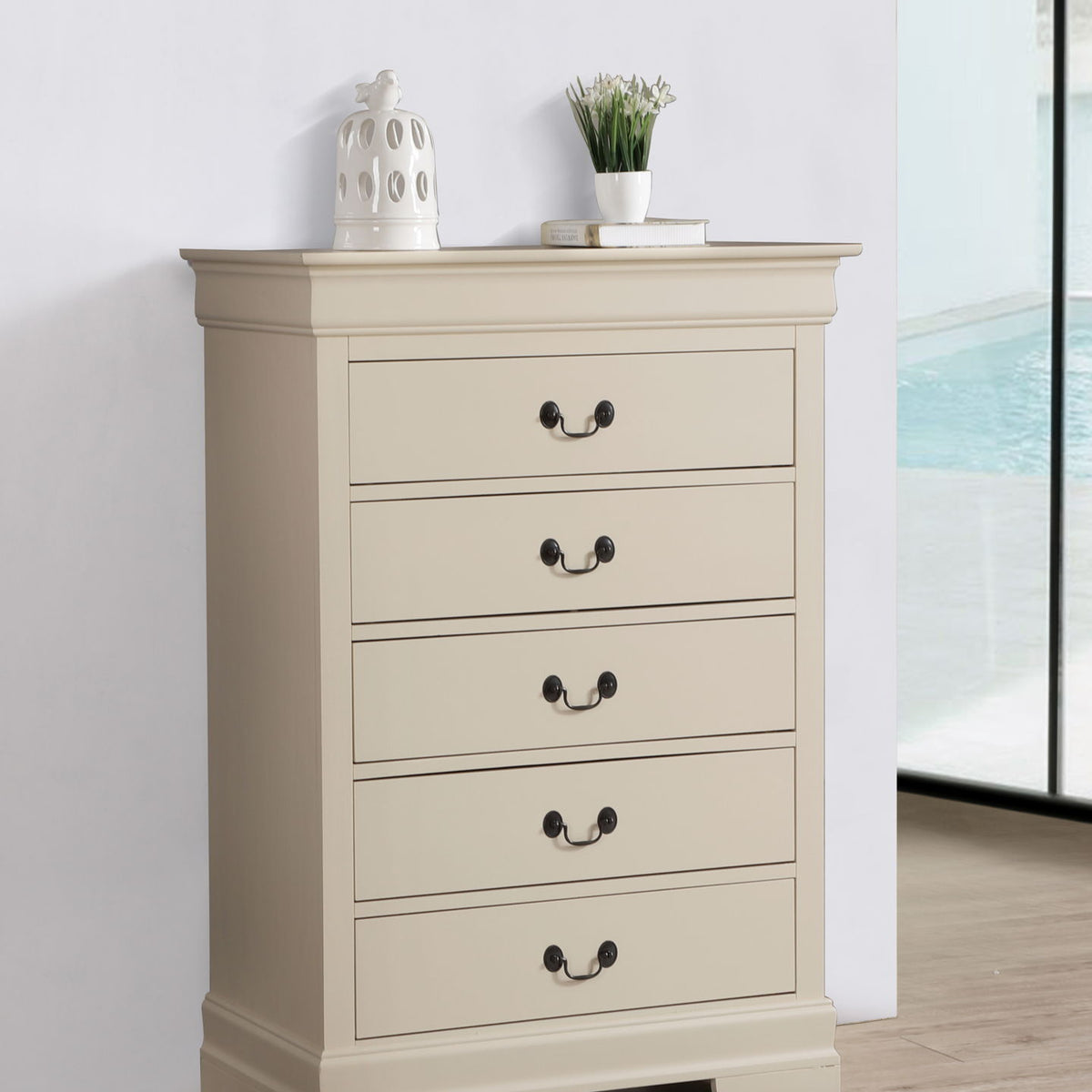 Traditional Style Storage Chest Elegant