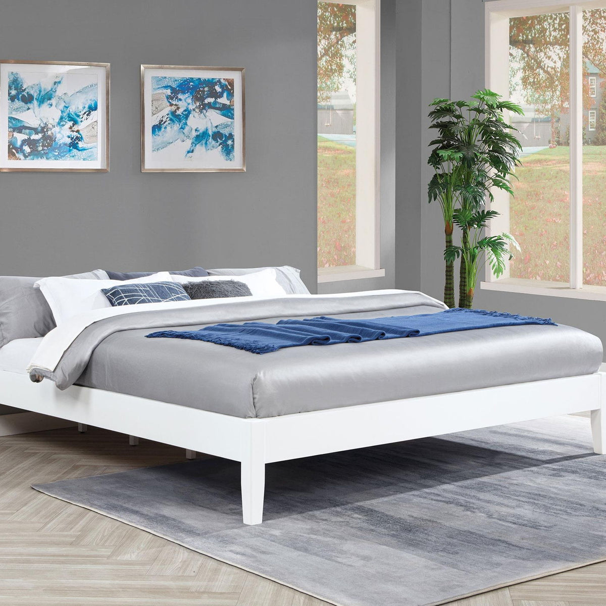Hounslow Eastern King Universal Platform Bed White