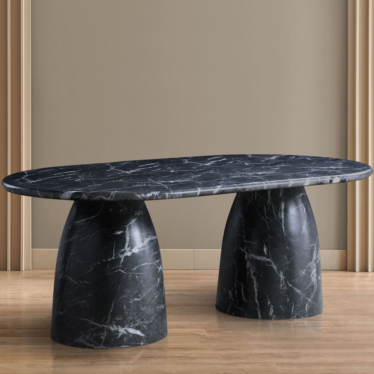 Cosenza - Concrete Dining Table