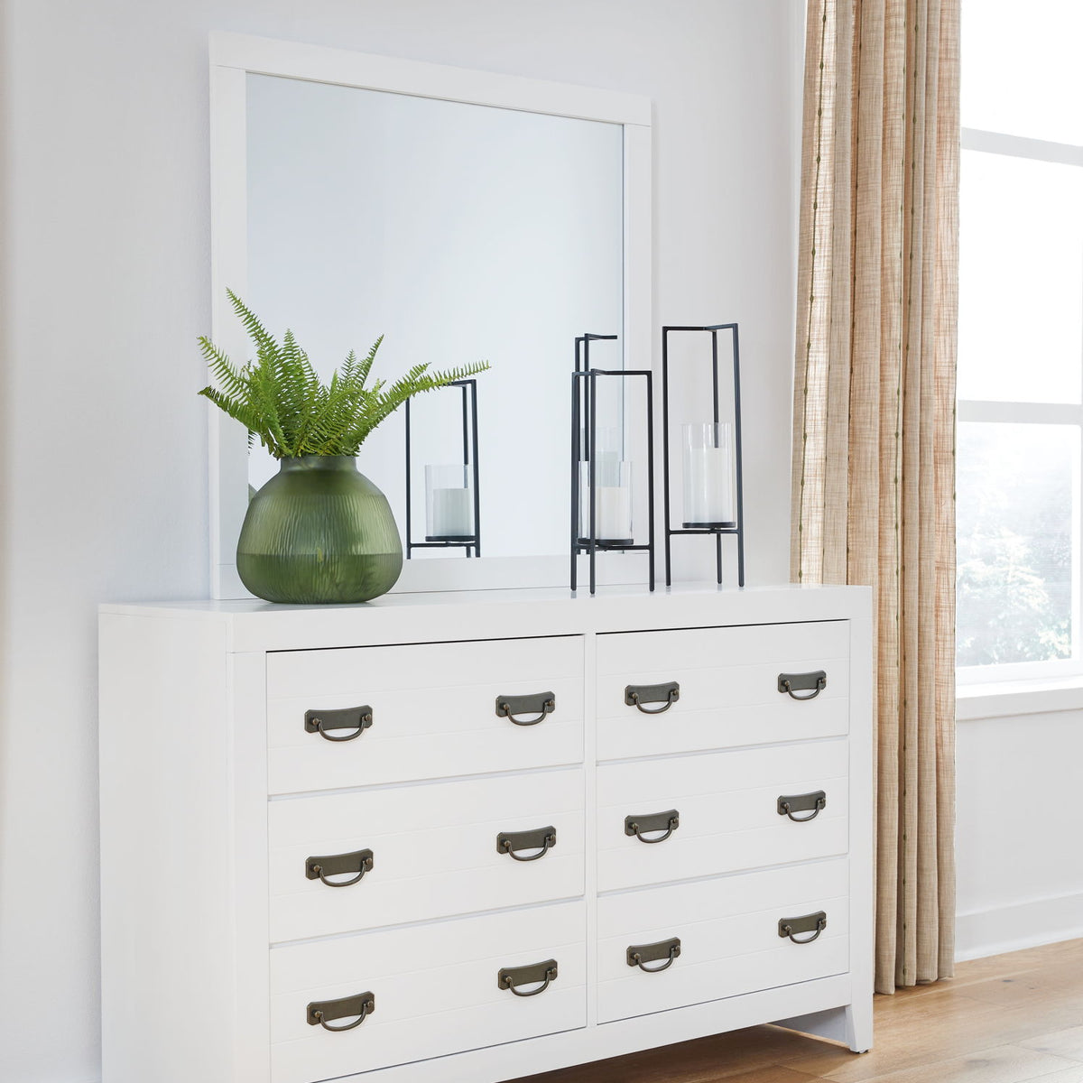 Binterglen - Panel Bedroom Set