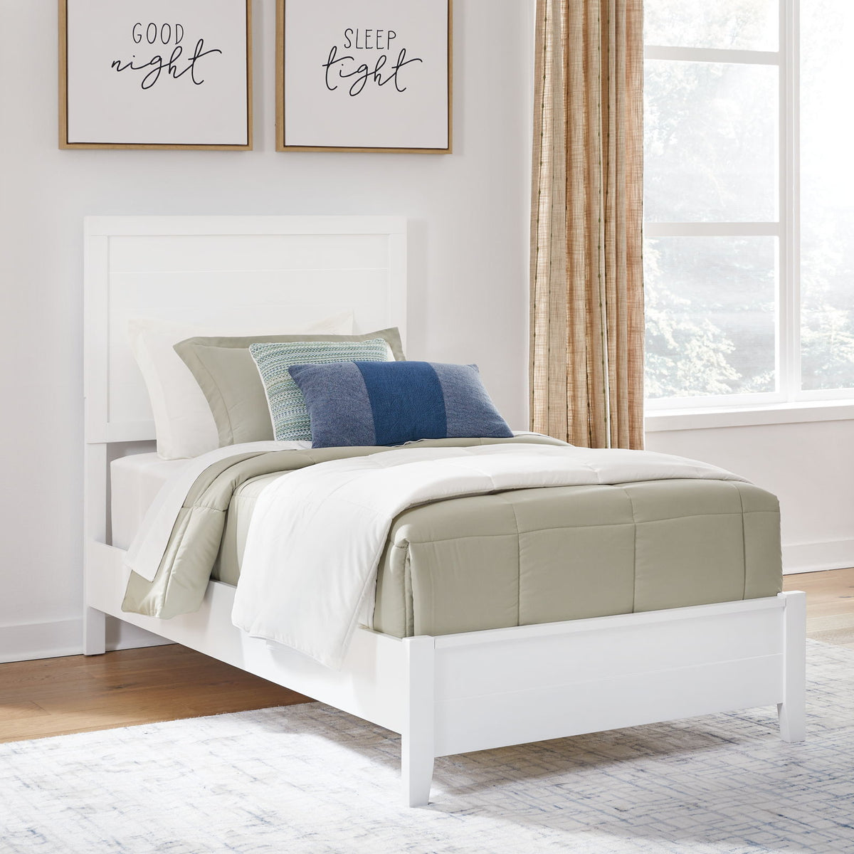 Binterglen - Panel Bed