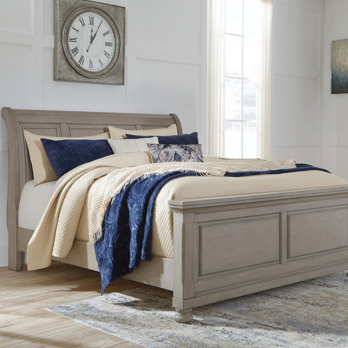 Lettner - Sleigh Bed