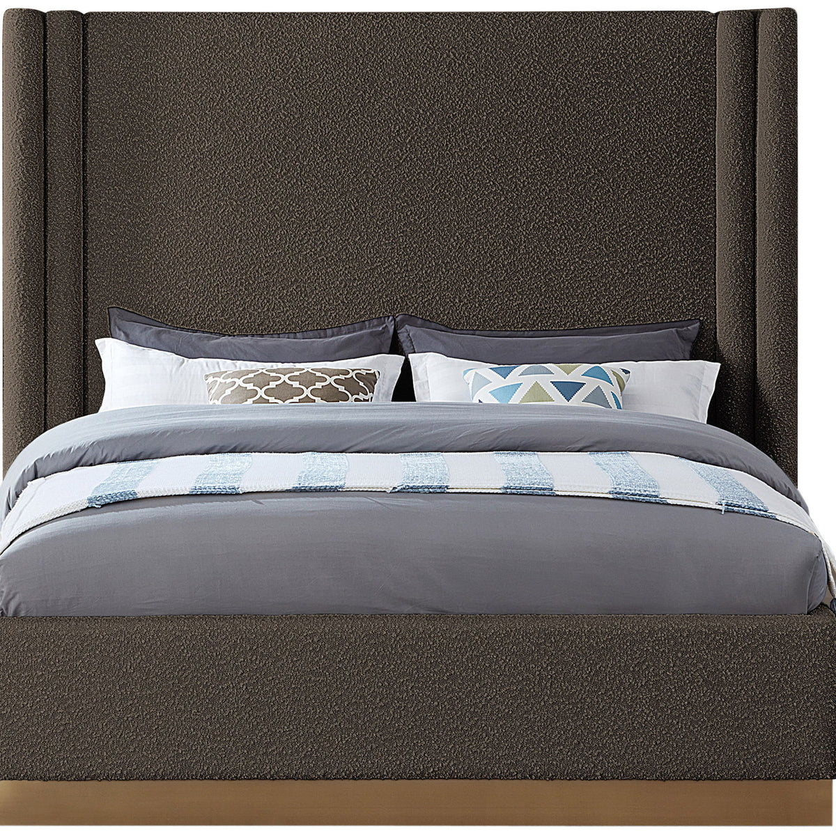 Halton - Bed