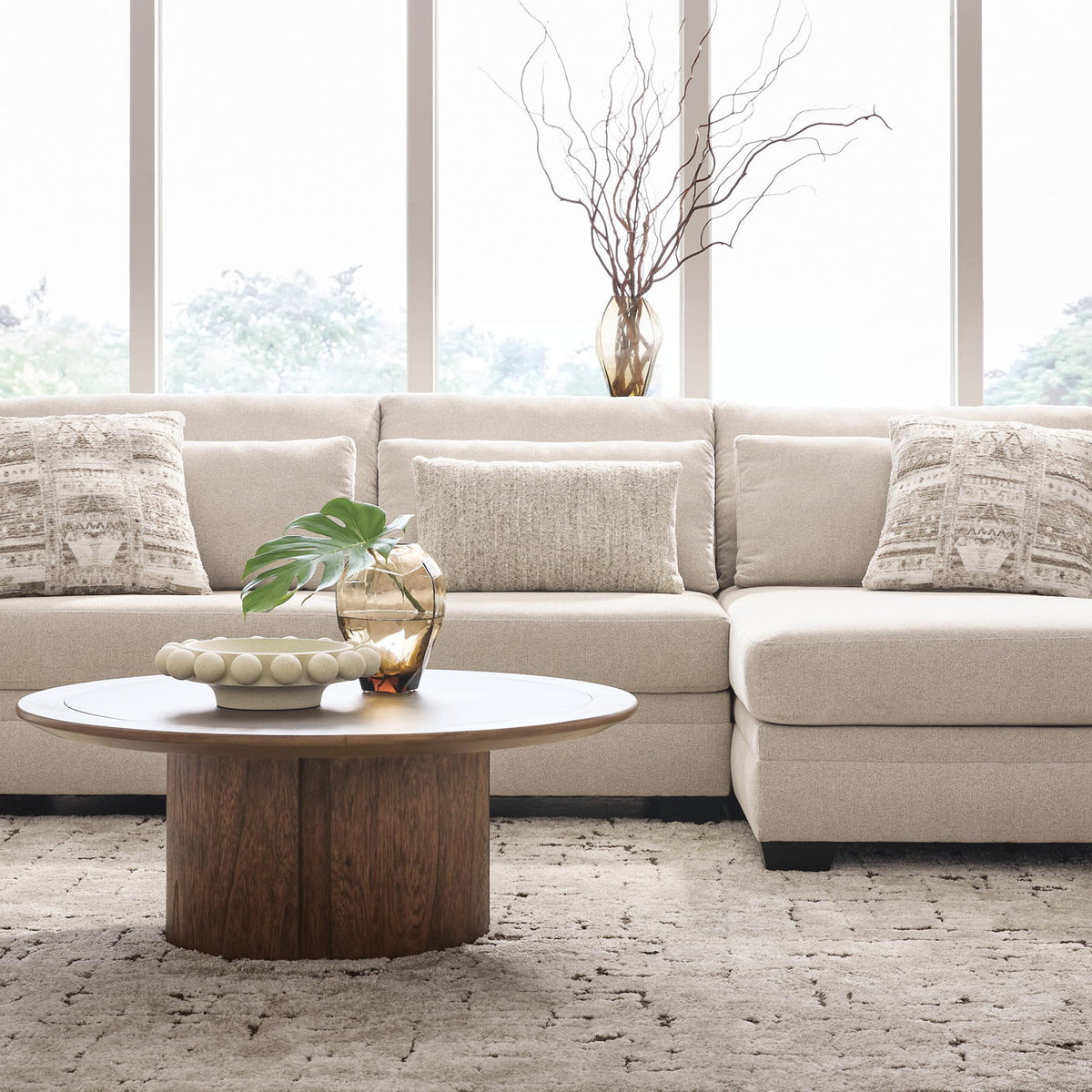 Mandi Point - Sectional