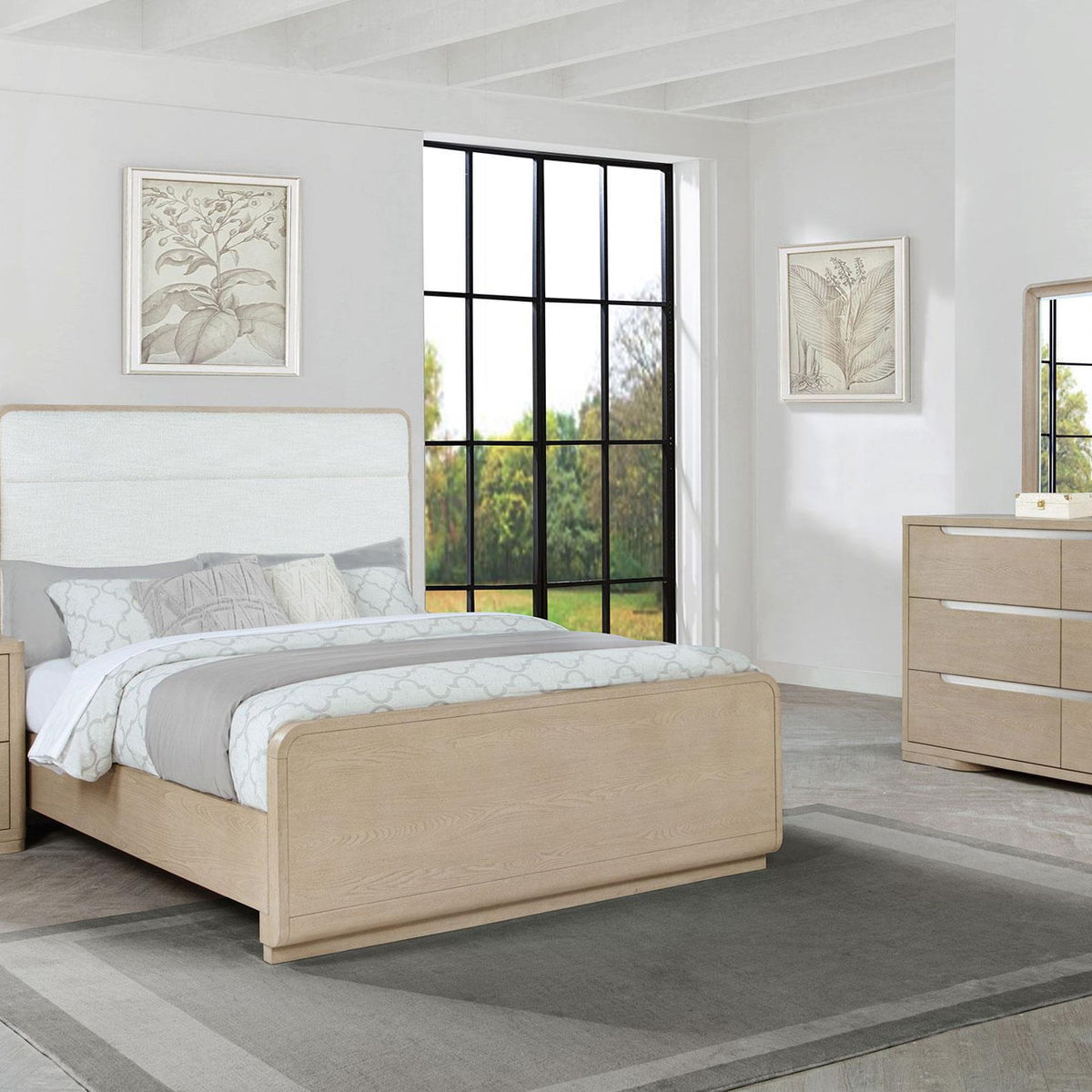 Ladera 4-piece Eastern King Bedroom Set Light Elm