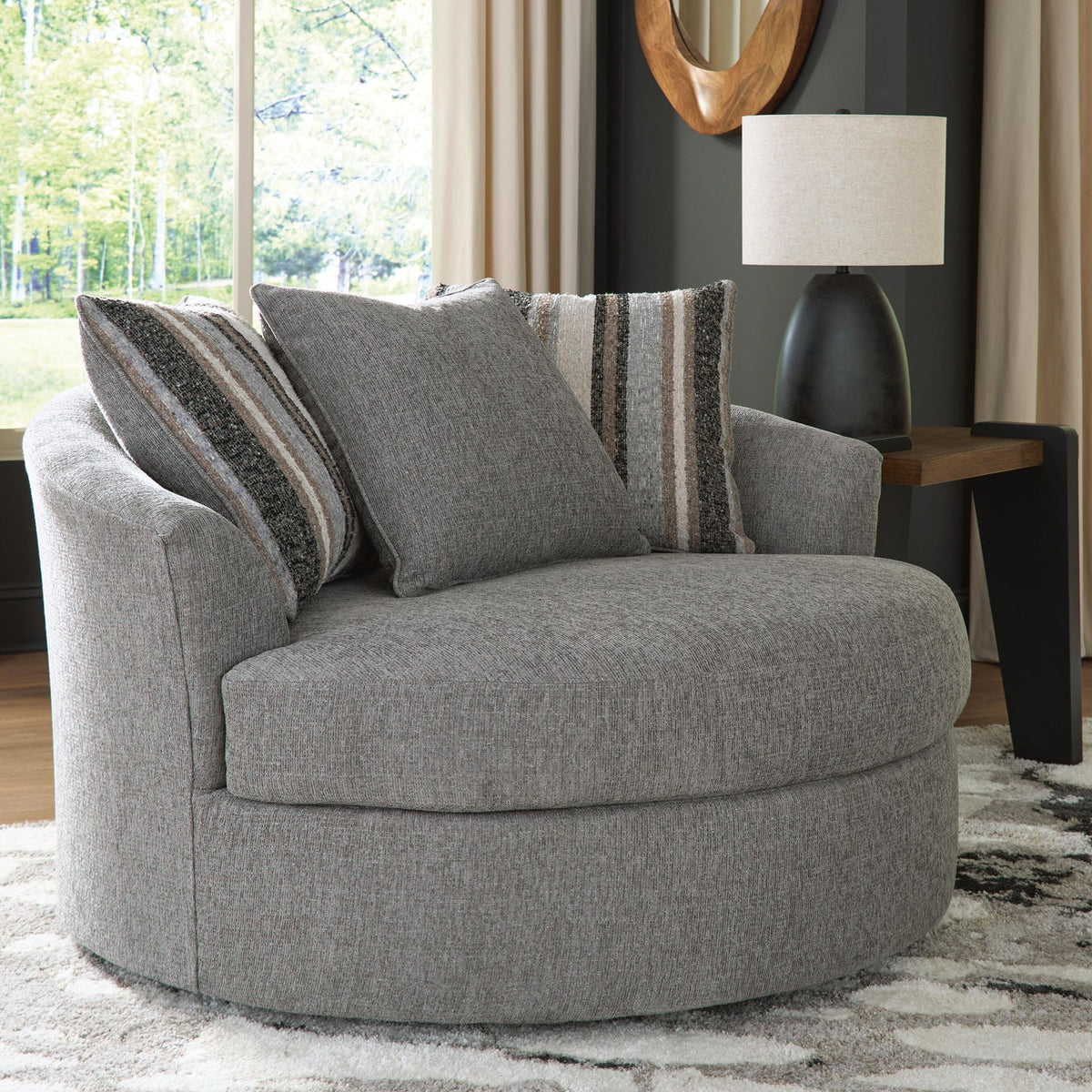 Creston Heights - Oversized Swivel Accent Chair - Smolder