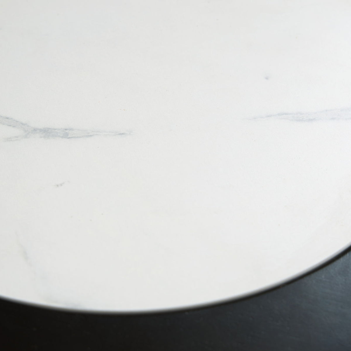 Grayman - Round Table