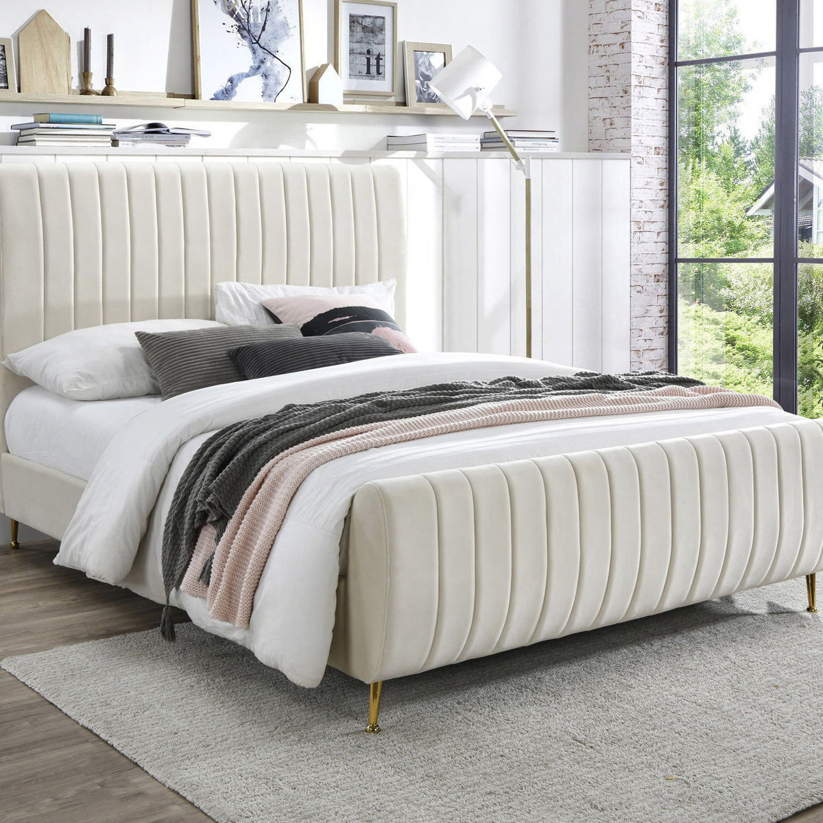 Zara - Bed