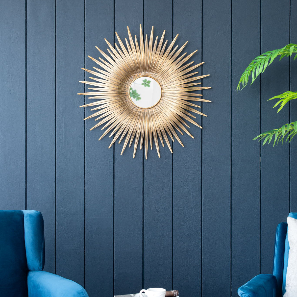 Retro DesignSunburst Metal Wall Mirror Decorative Mirror For A Bedroom Dressing Room, Hallway Or Living Space - Gold