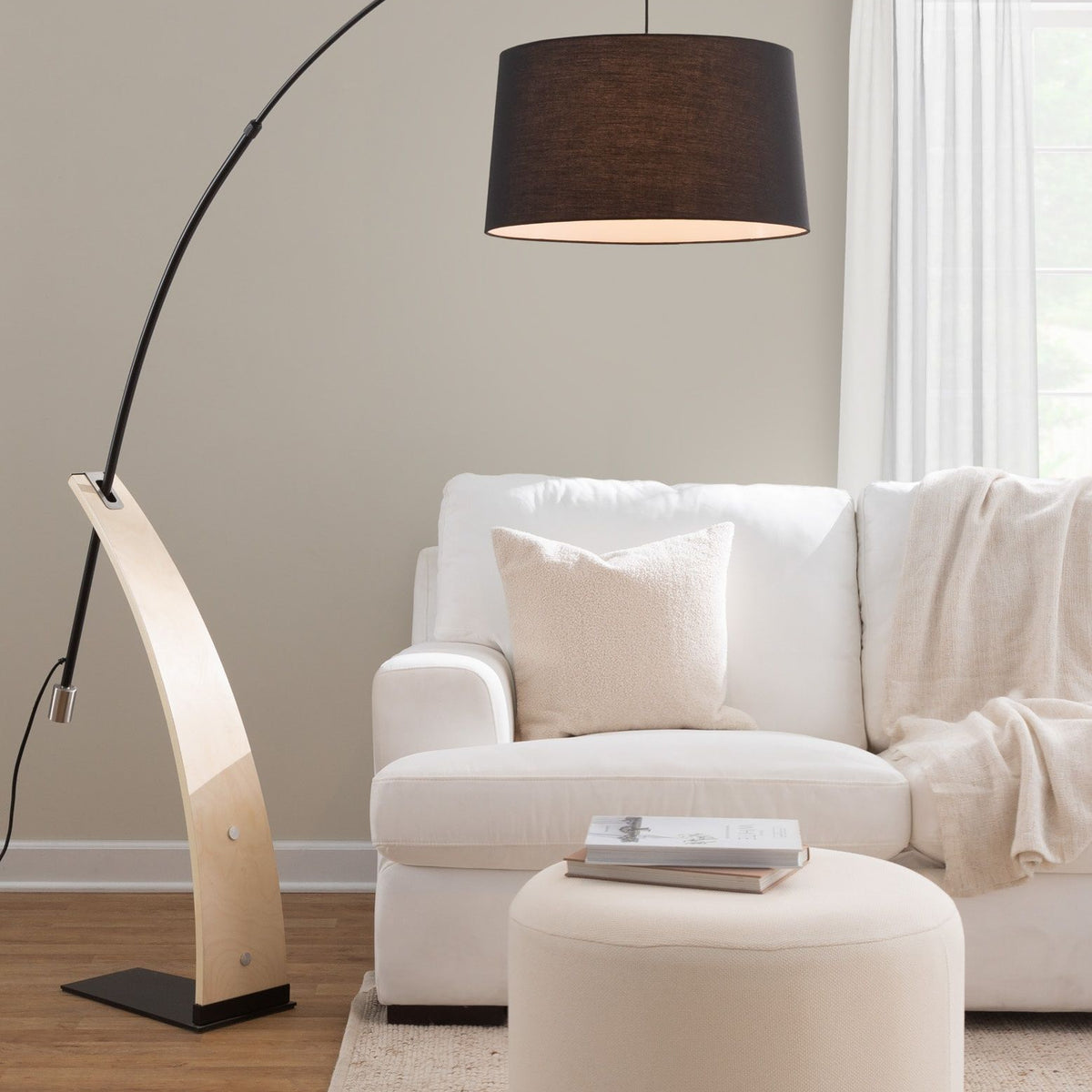 Large Round Pouf - Knitted Beige