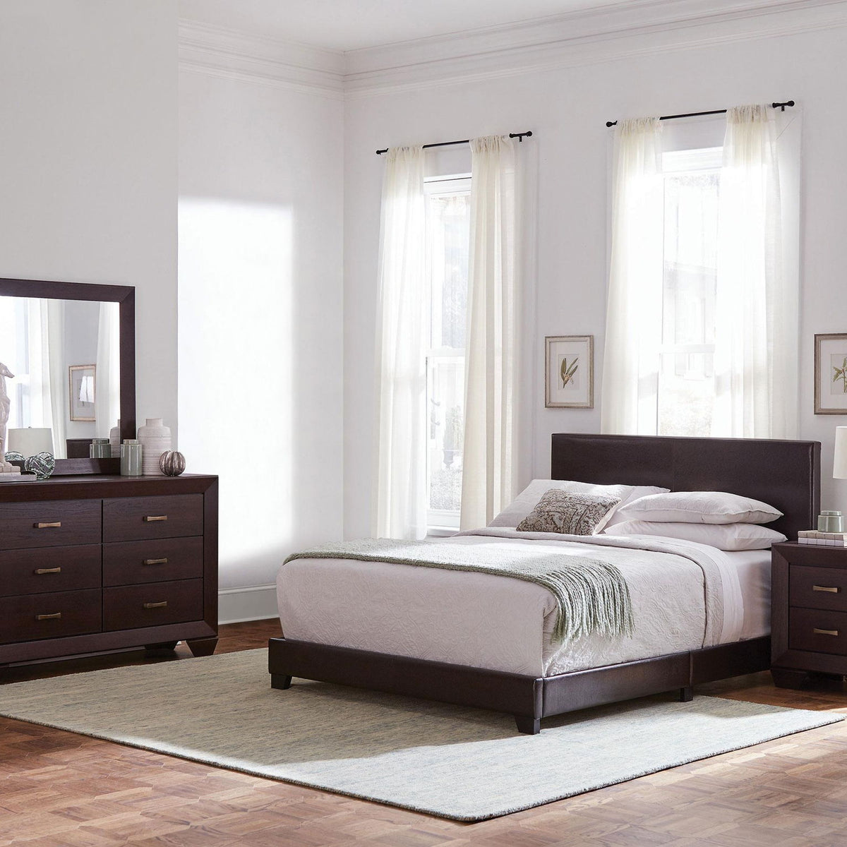 Dorian 4-piece Eastern King Bedroom Set Dark Cocoa