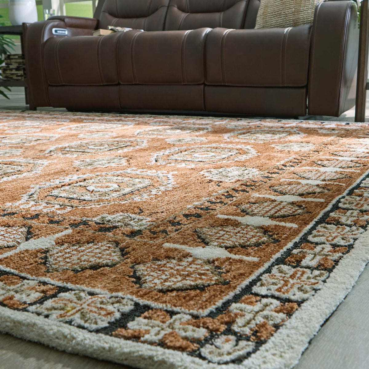 Qaabiz - Rug