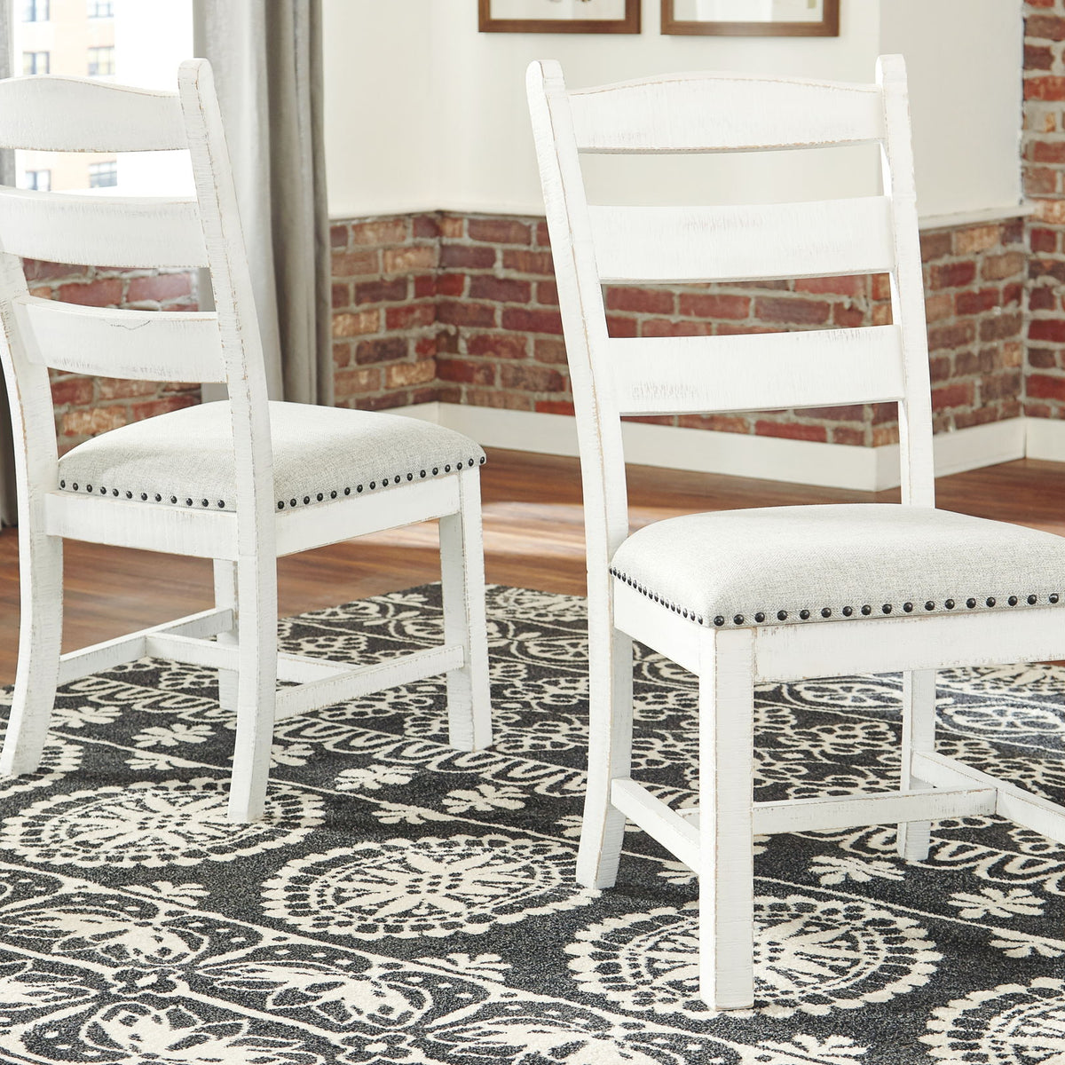 Valebeck - Dining UPH Side Chair (Set of 2) - Beige / White