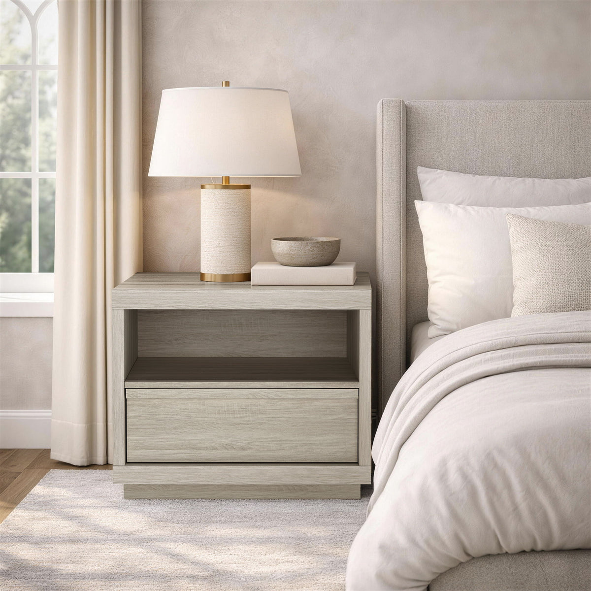 Navis - Nightstand