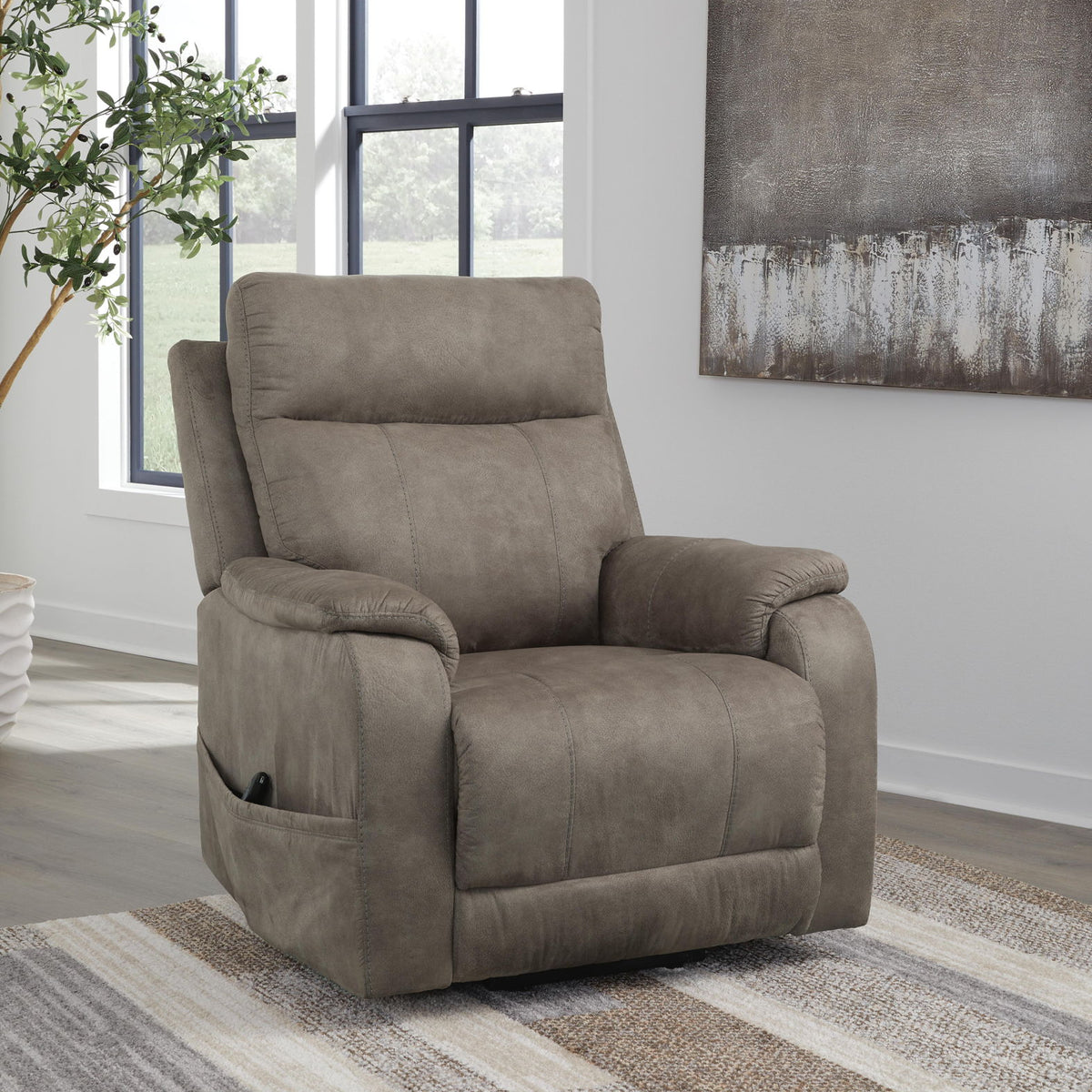 Crestmeade - Power Lift Recliner