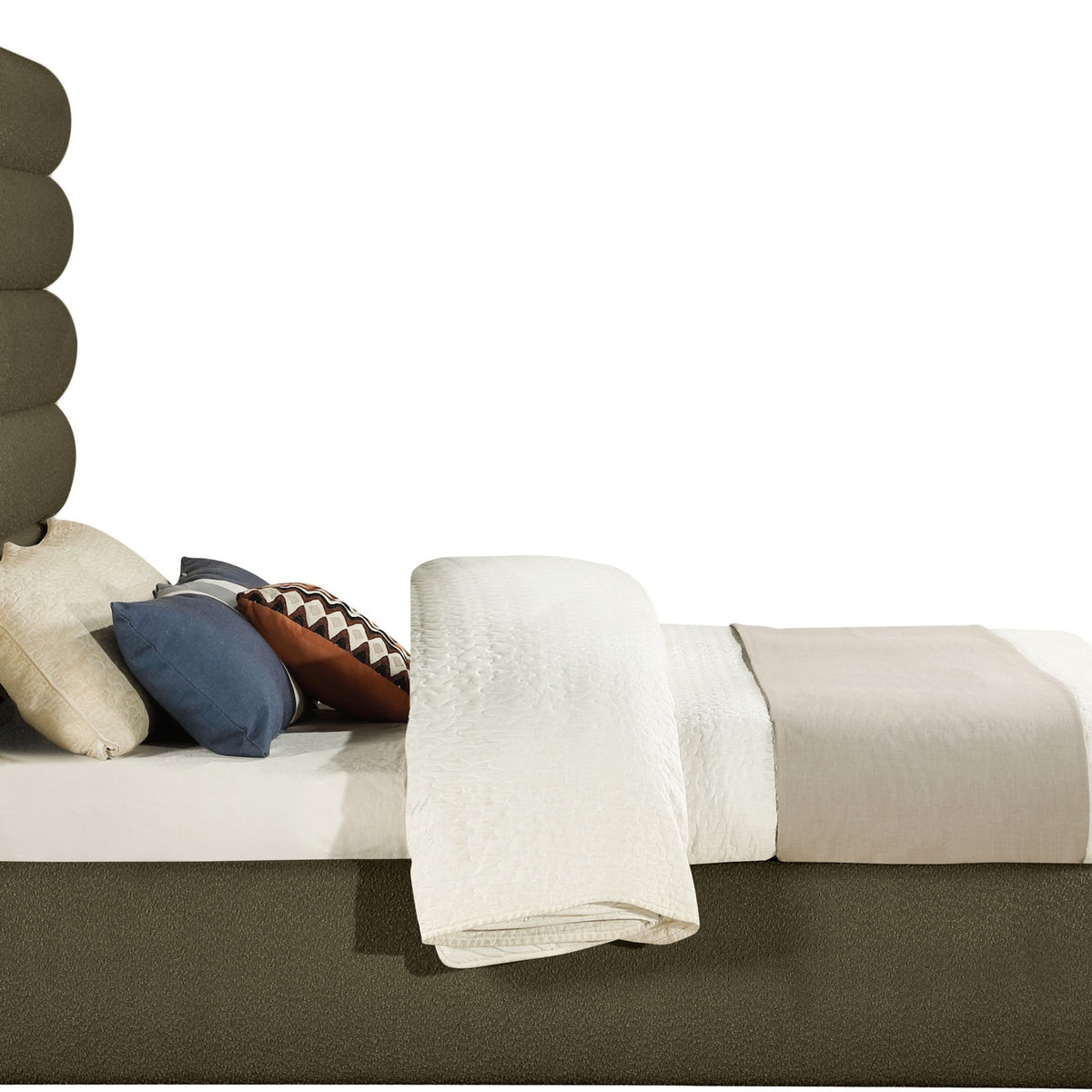 Adam - Boucle Fabric Bed With 70.5" Headboard