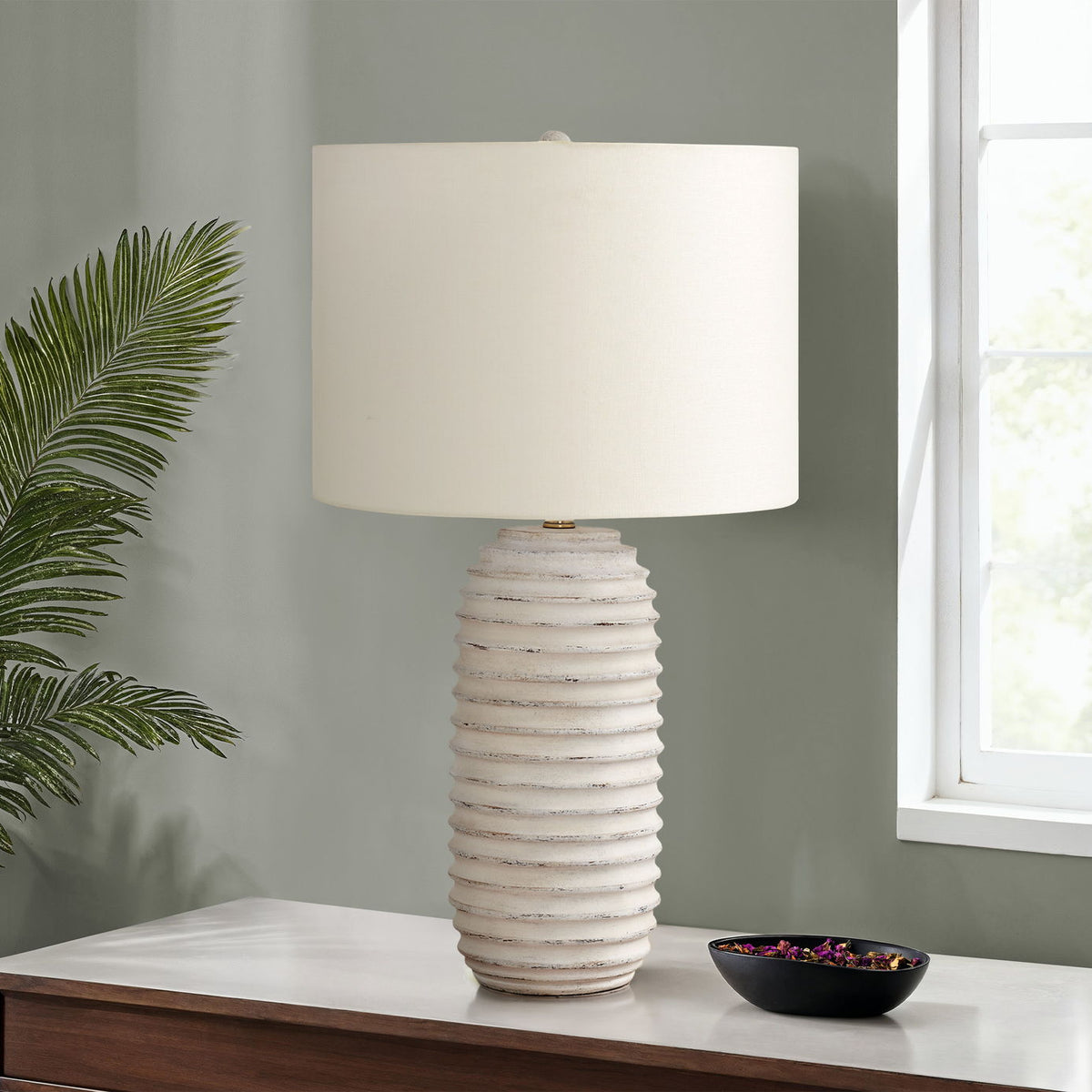 Lighting, Table Lamp, Resin, Transitional - Cream