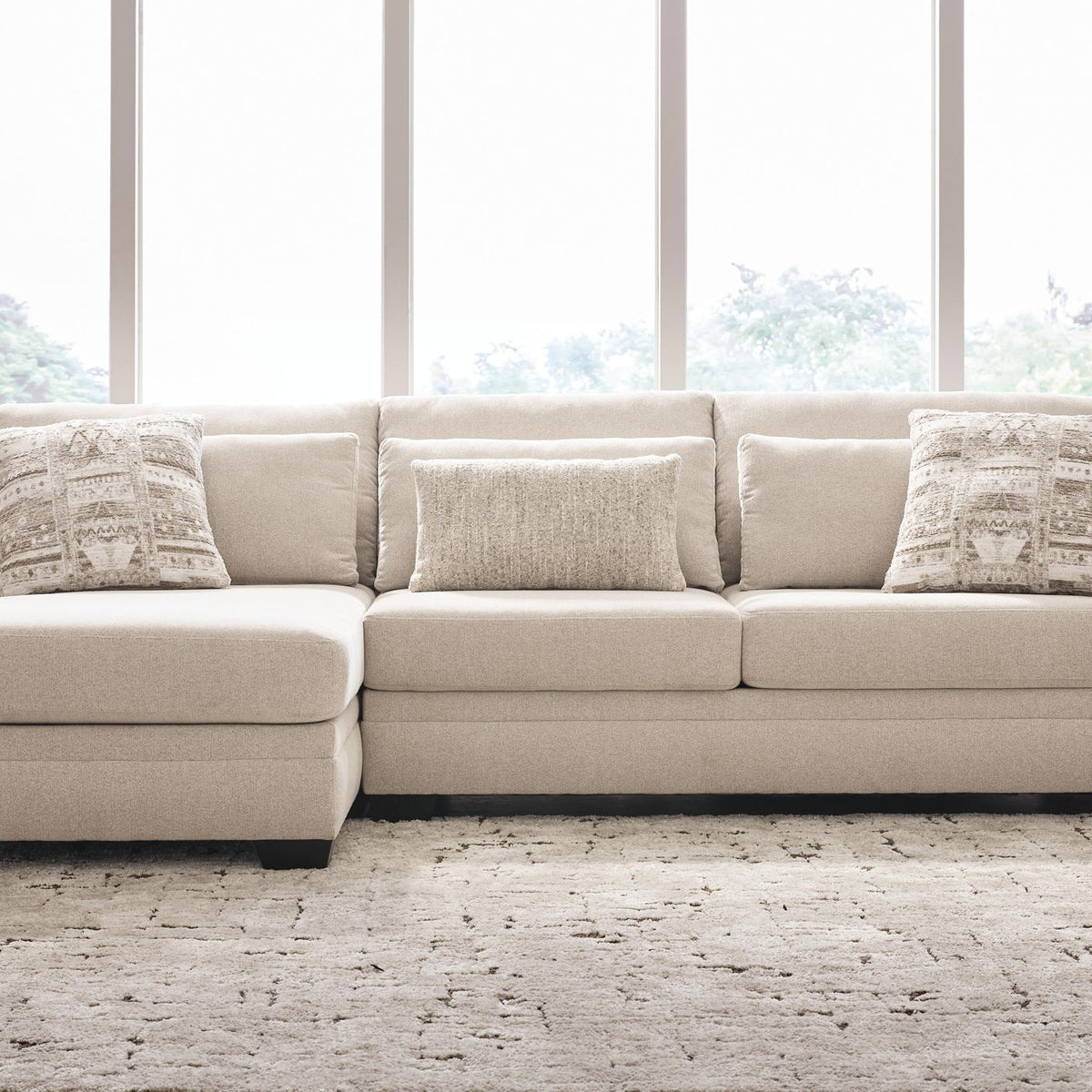 Mandi Point - Sectional