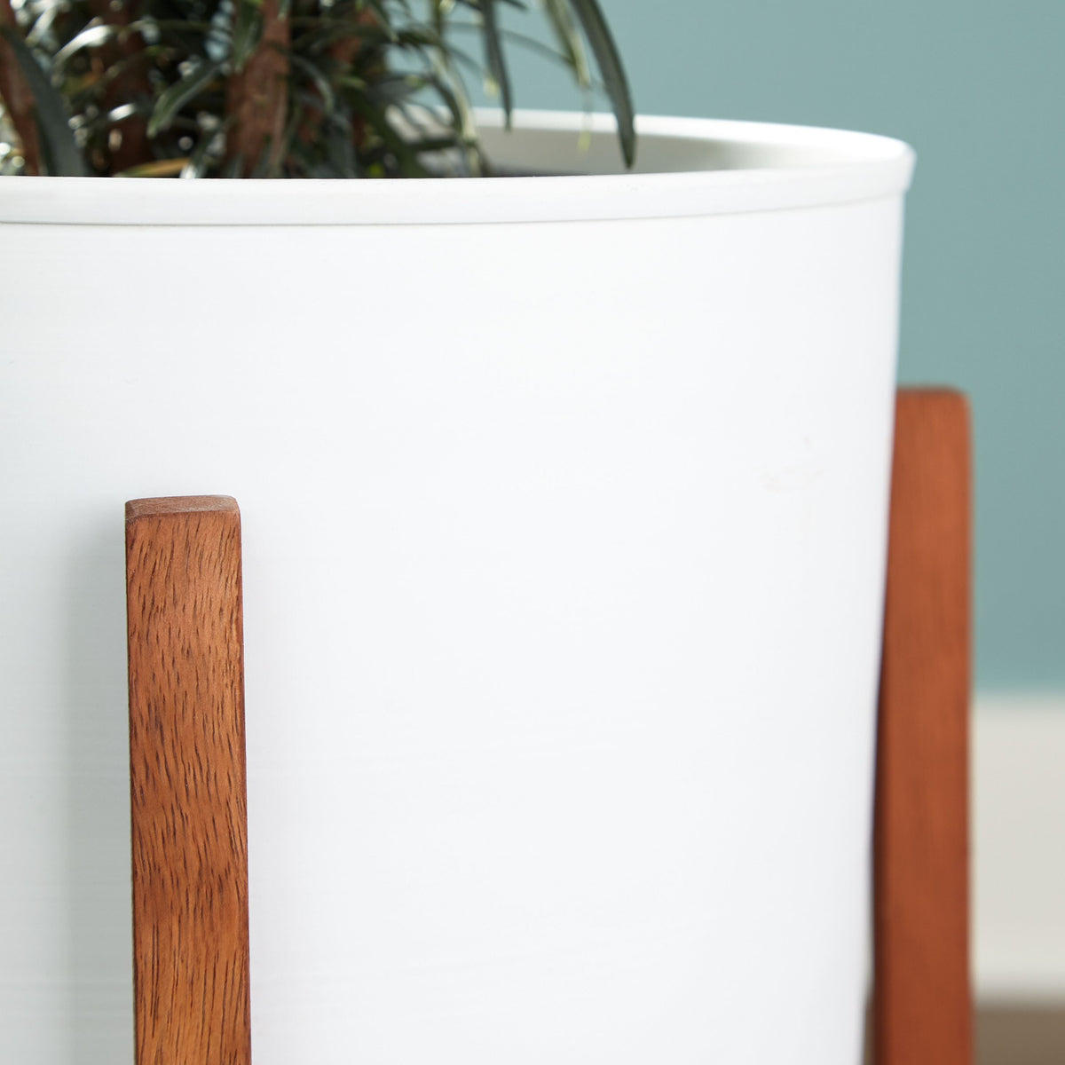 Dorcey - Planter Set (Set of 2) - White / Brown