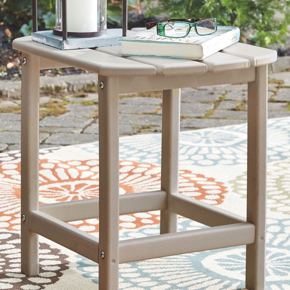 Sundown Treasure - Outdoor End Table