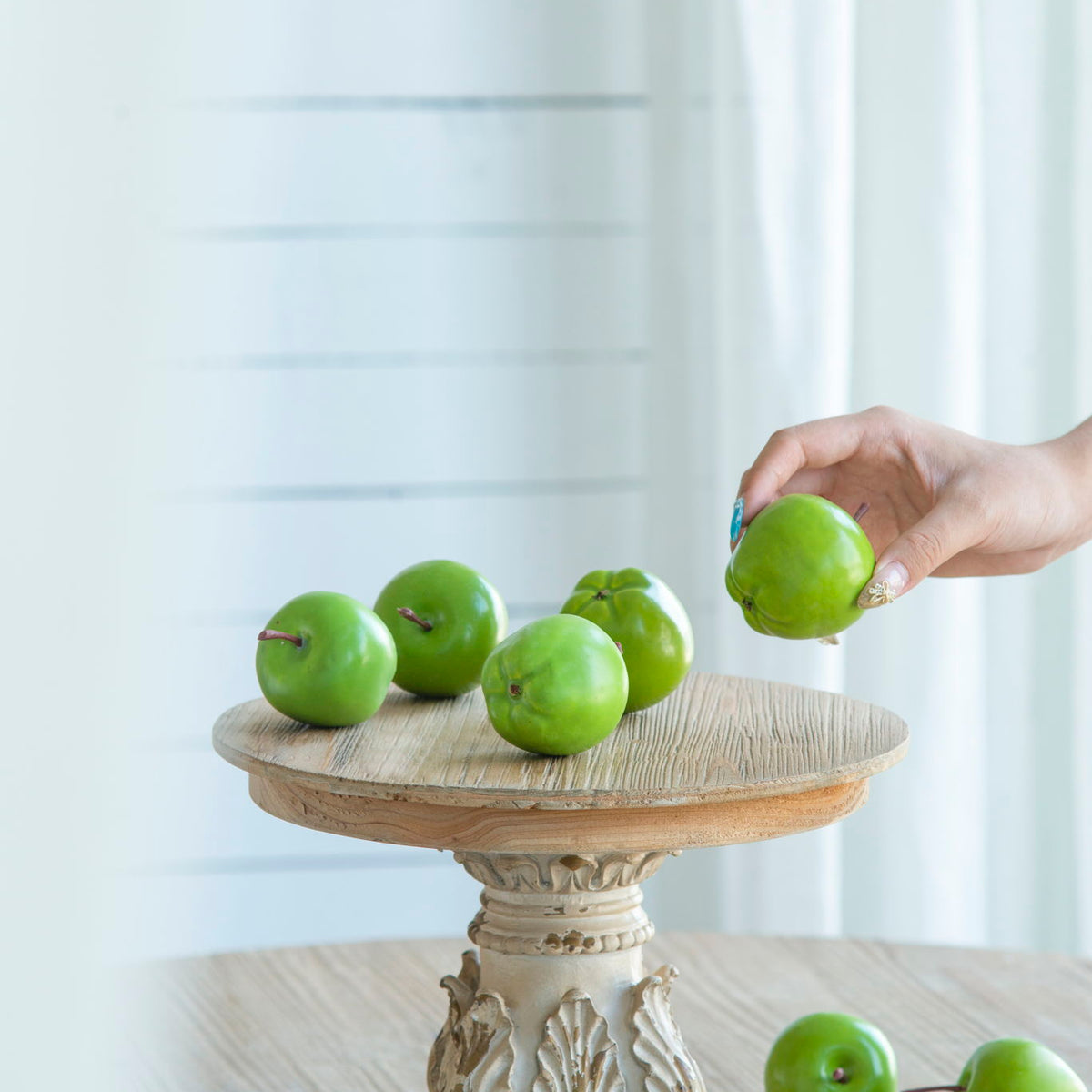 Cake Stand, Wood Cake Plate With Magnesium Base - Cream / Brown