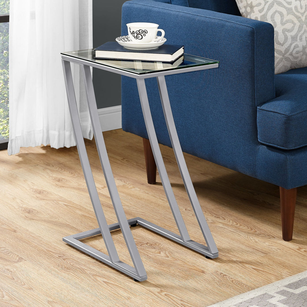 Accent Table, C - Shaped, Sturdy Construction, Contemporary & Modern