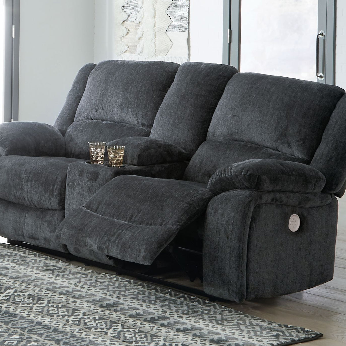 Draycoll - Reclining Loveseat