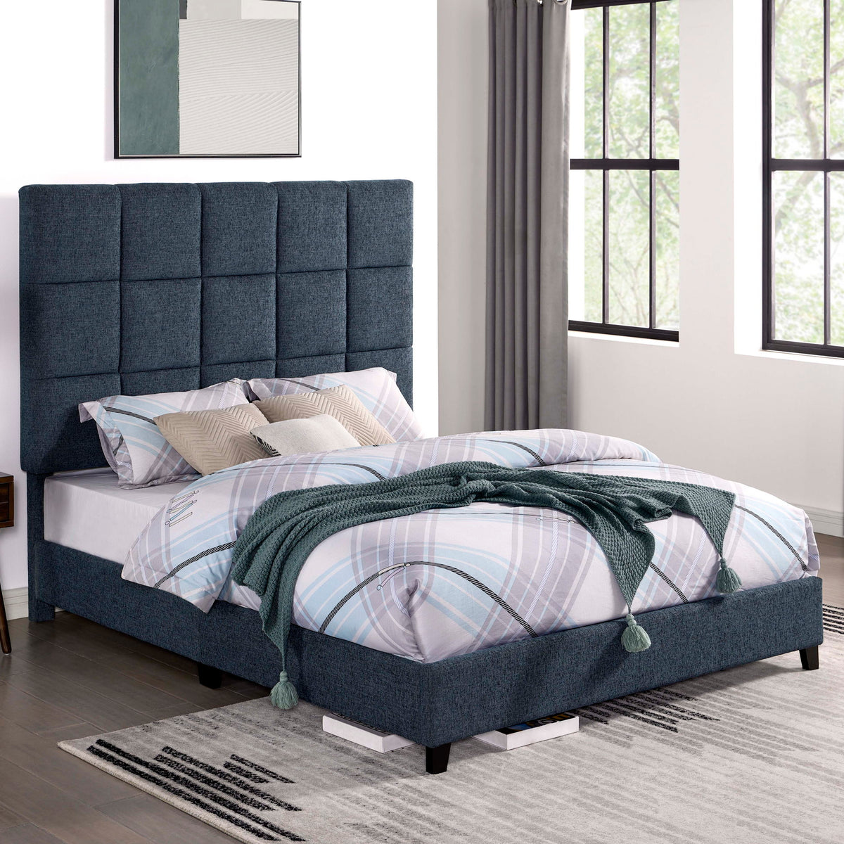 Squares Upholstered Platform Bed