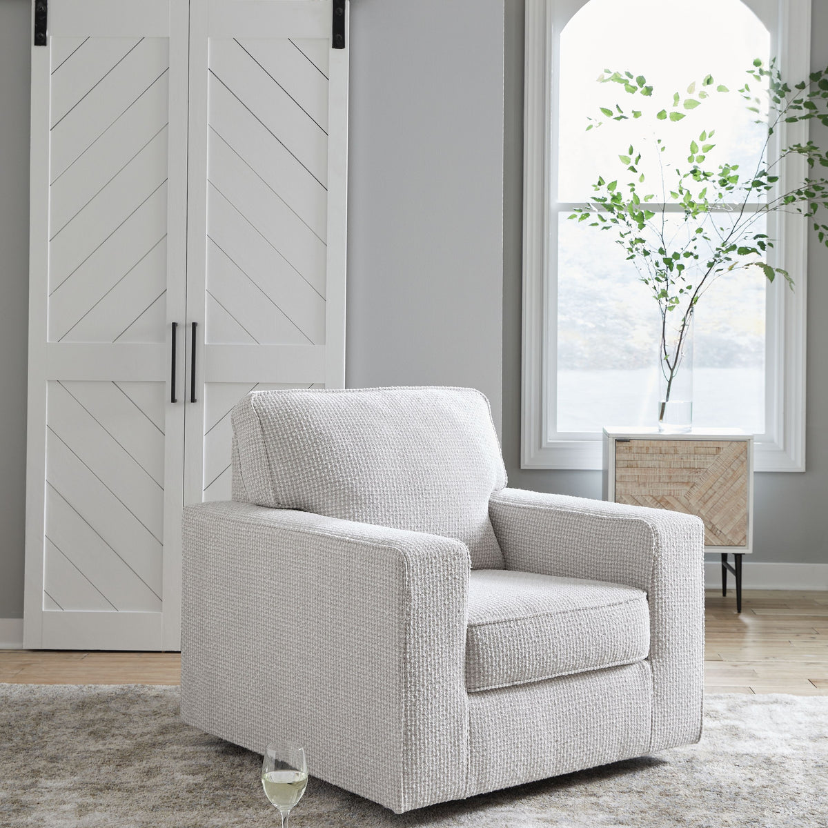 Olwenburg - Swivel Accent Chair