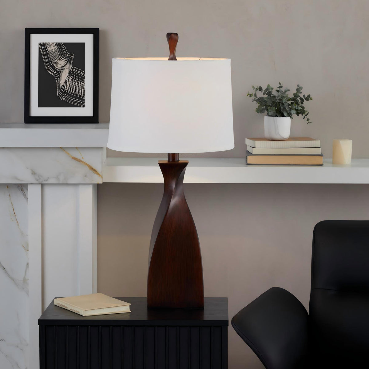 Curvo - Contemporary Polyresin Table Lamp (Set of 2)