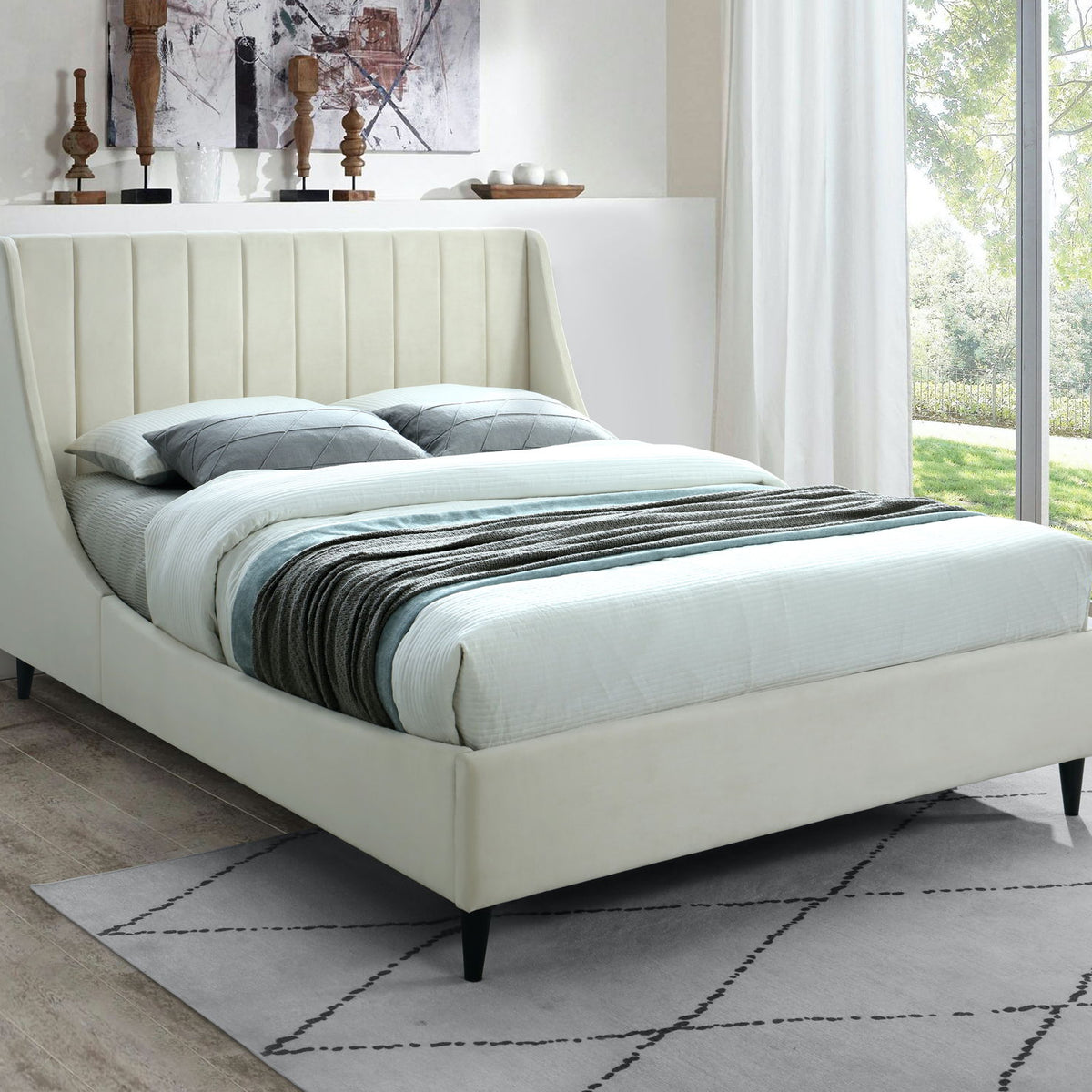 Eva - Velvet Bed