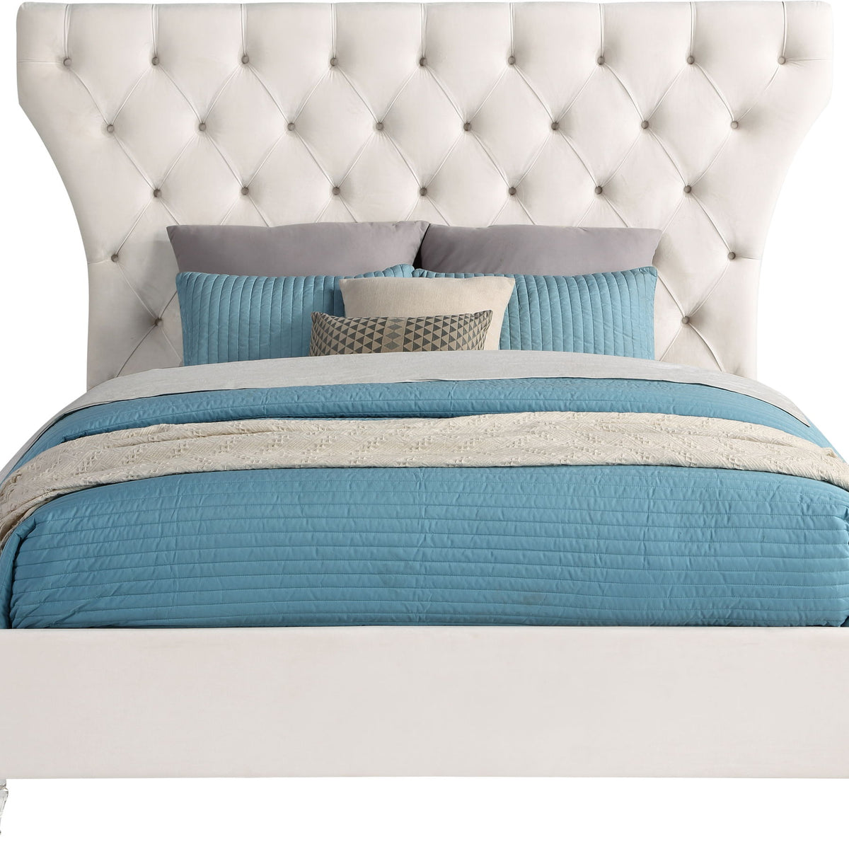 Kira - Bed