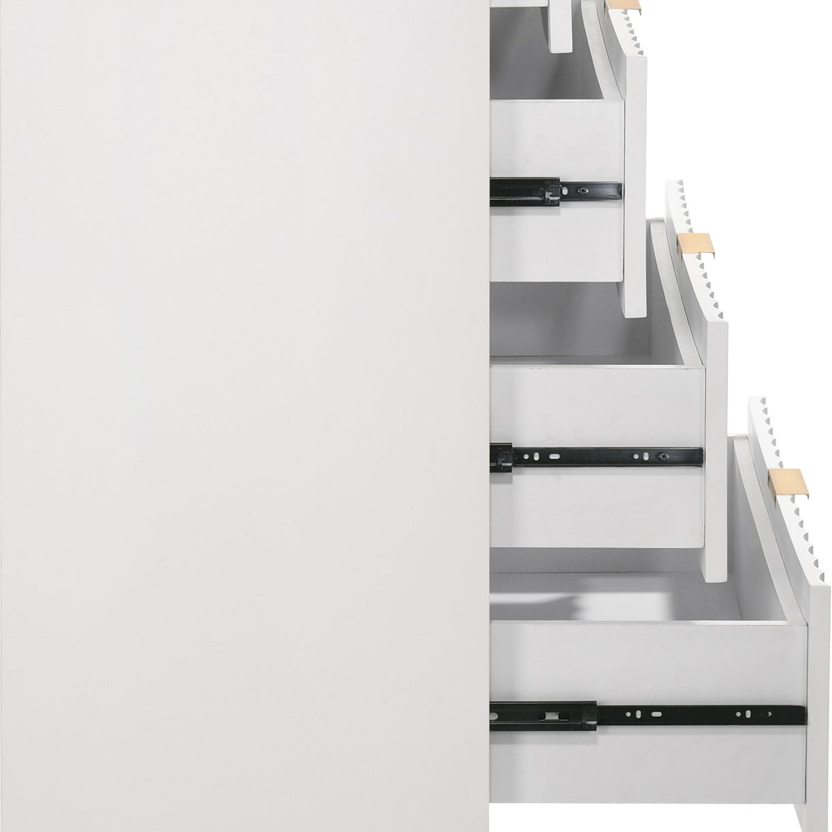 Modernist - Chest