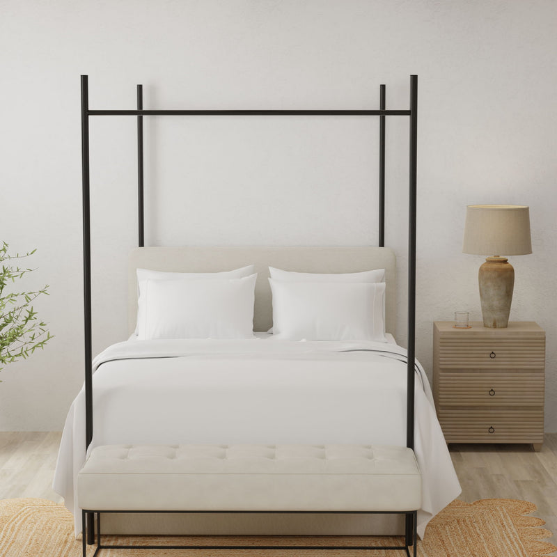 White brushed split sheet set with matching pillowcases, hypoallergenic fabric