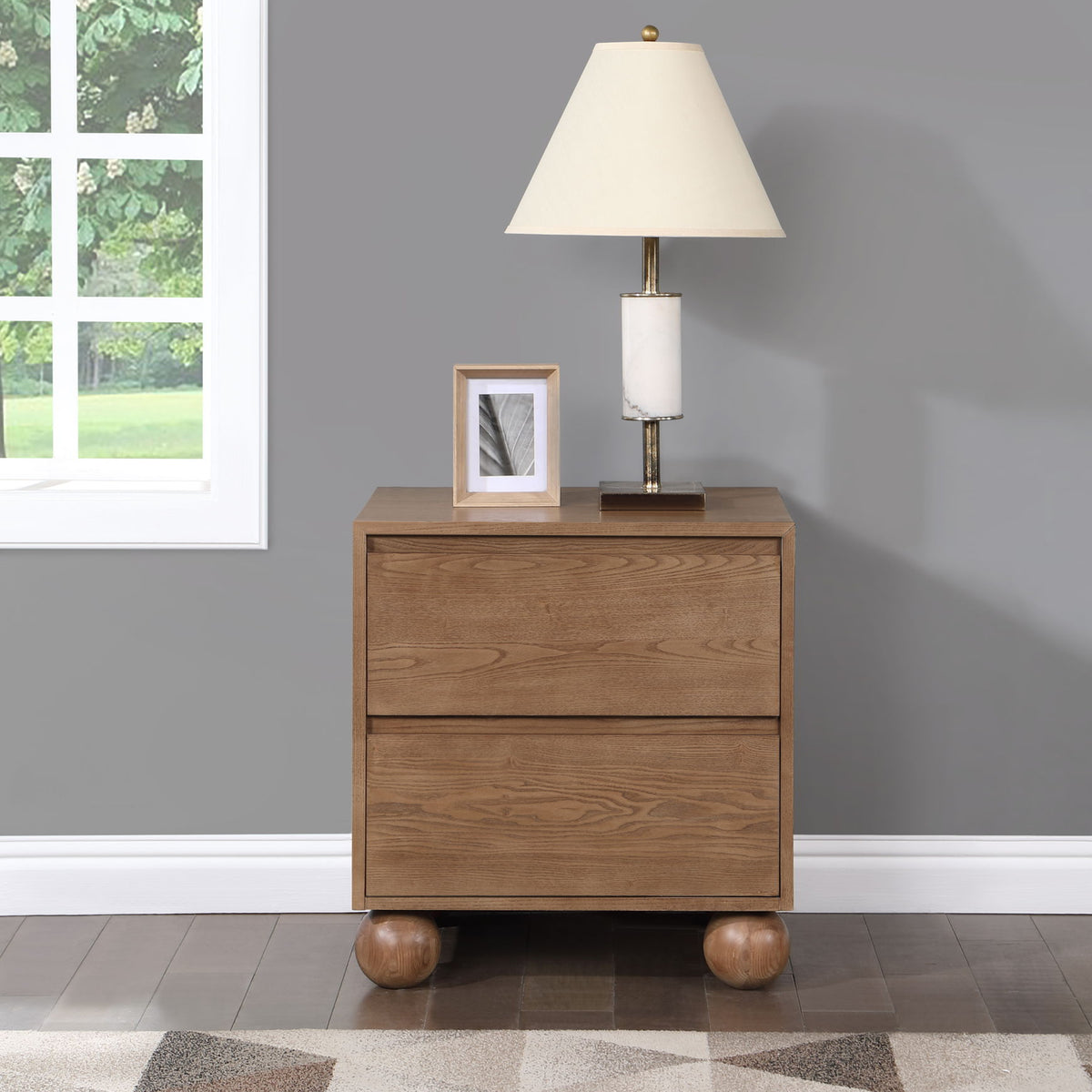 Kent - Night Stand